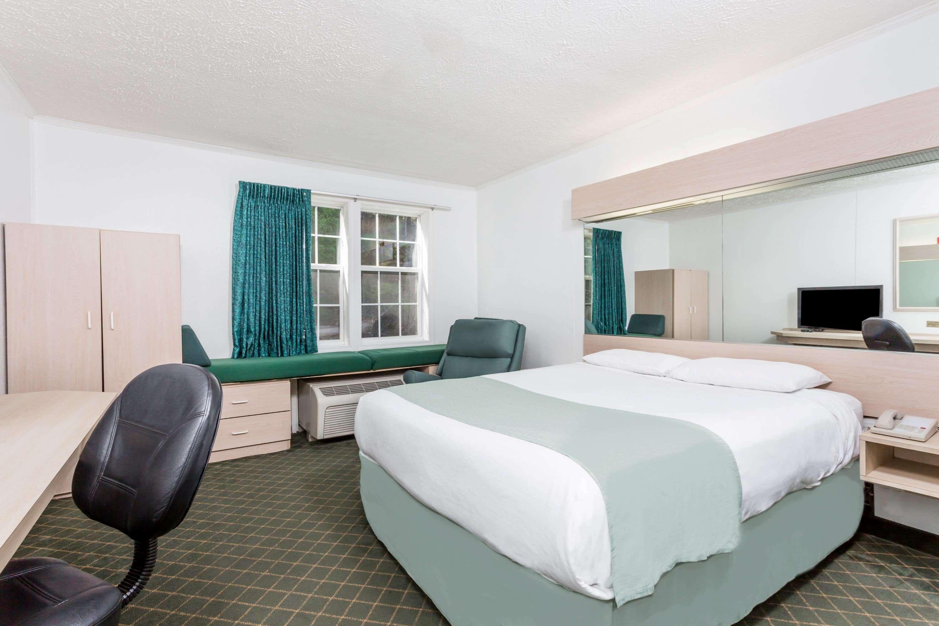 Microtel Inn By Wyndham Αθήνα Εξωτερικό φωτογραφία
