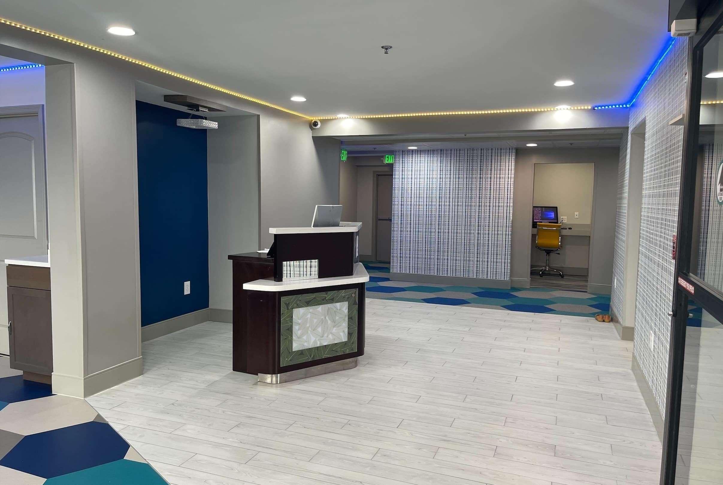 Microtel Inn By Wyndham Αθήνα Εξωτερικό φωτογραφία