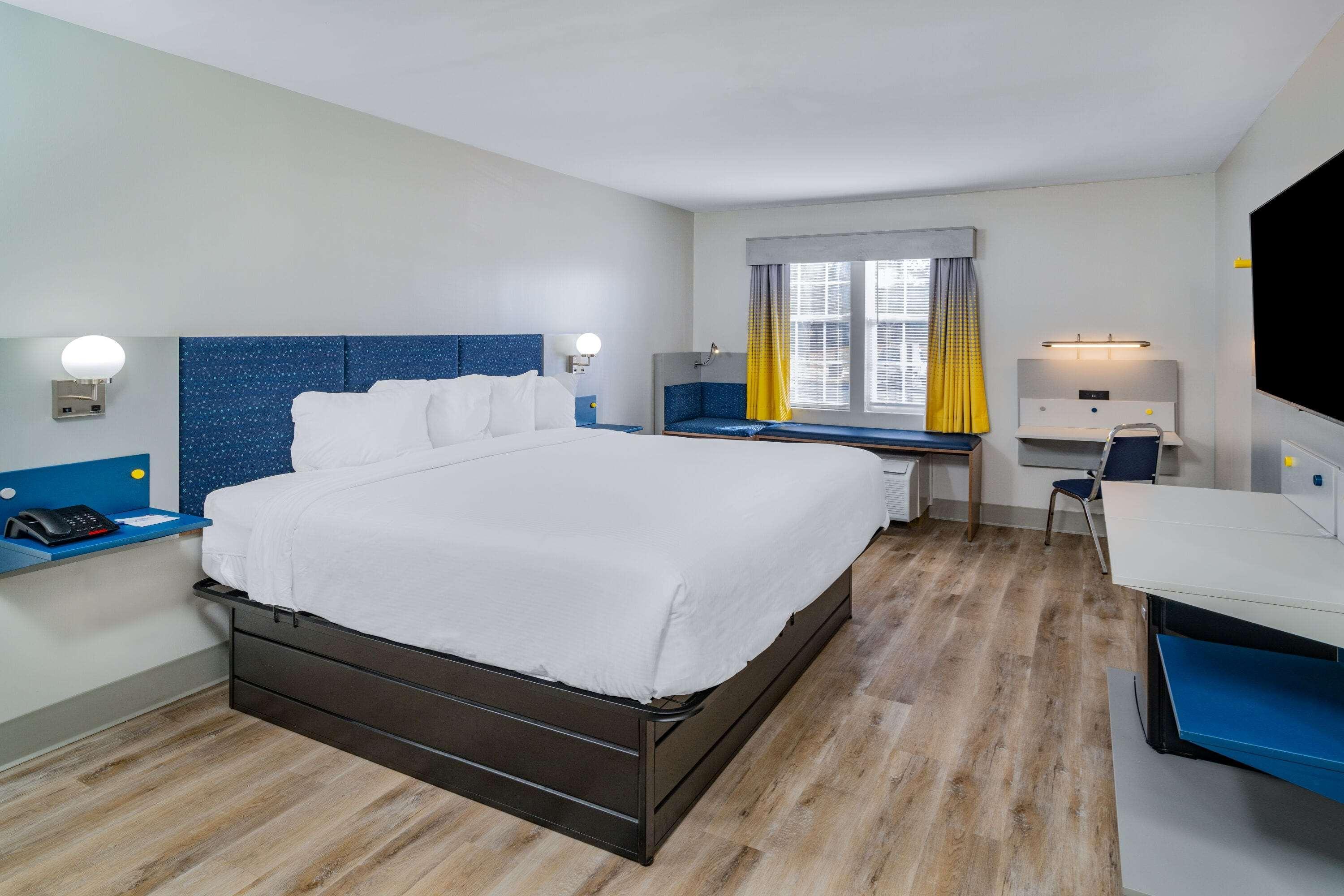 Microtel Inn By Wyndham Αθήνα Εξωτερικό φωτογραφία